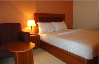 Grand Ibro Hotel Annex Ankuru Exteriér fotografie